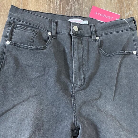 Shoedazzle Womens Black Distressed High-Waisted Denim Jeans Size 32 NWT - Picture 3 of 7